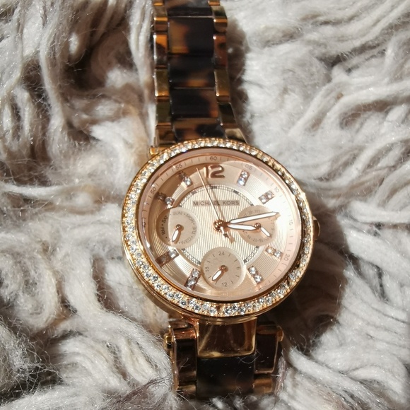 Michael Kors Watch - Picture 1 of 3